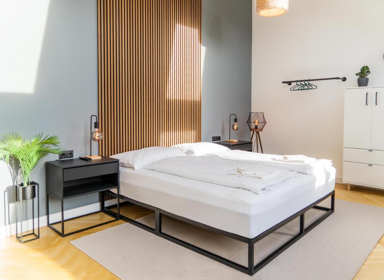 Myflat - Bright Apartment Near Central Station Вена Экстерьер фото