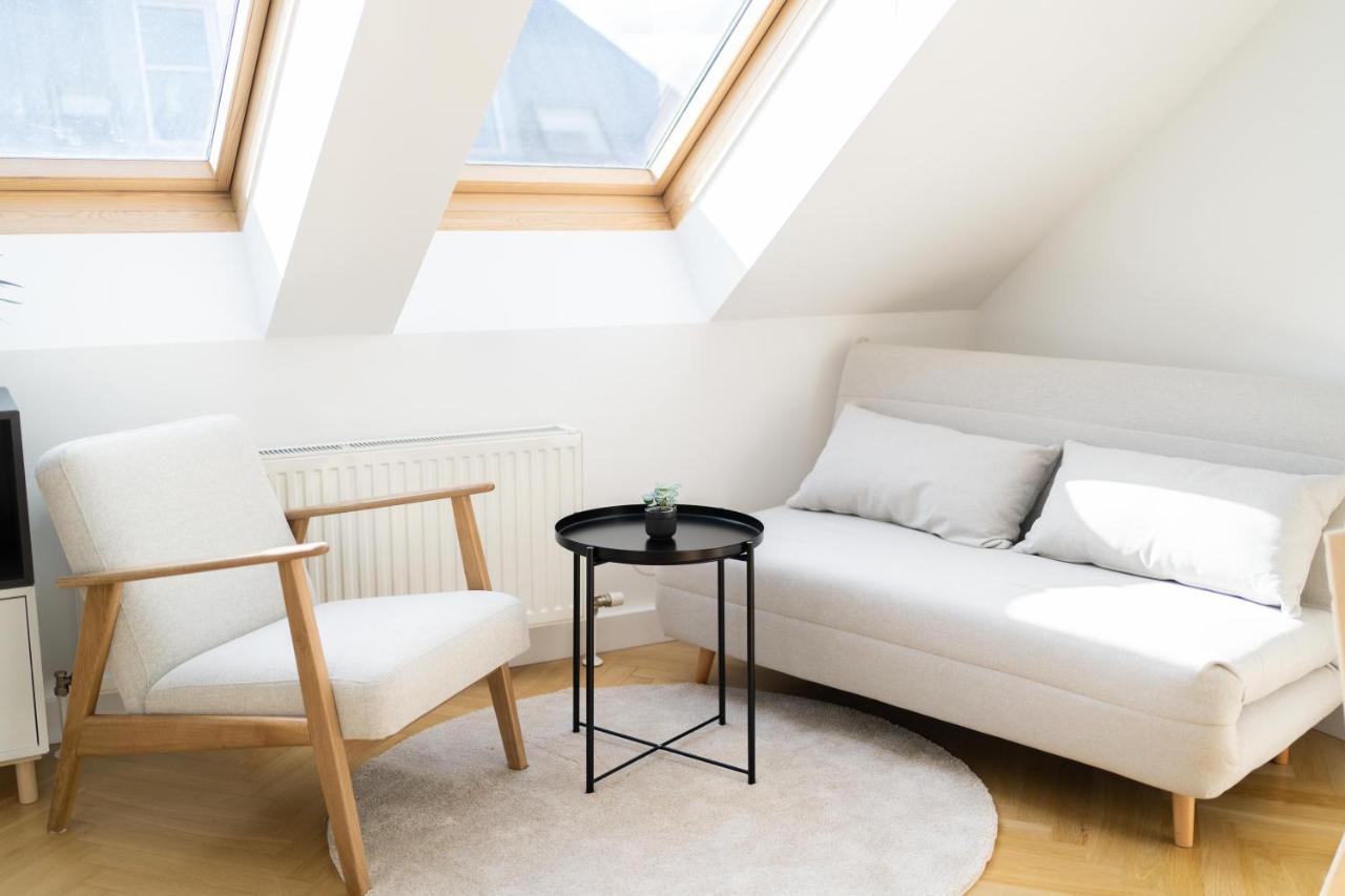 Myflat - Bright Apartment Near Central Station Вена Экстерьер фото
