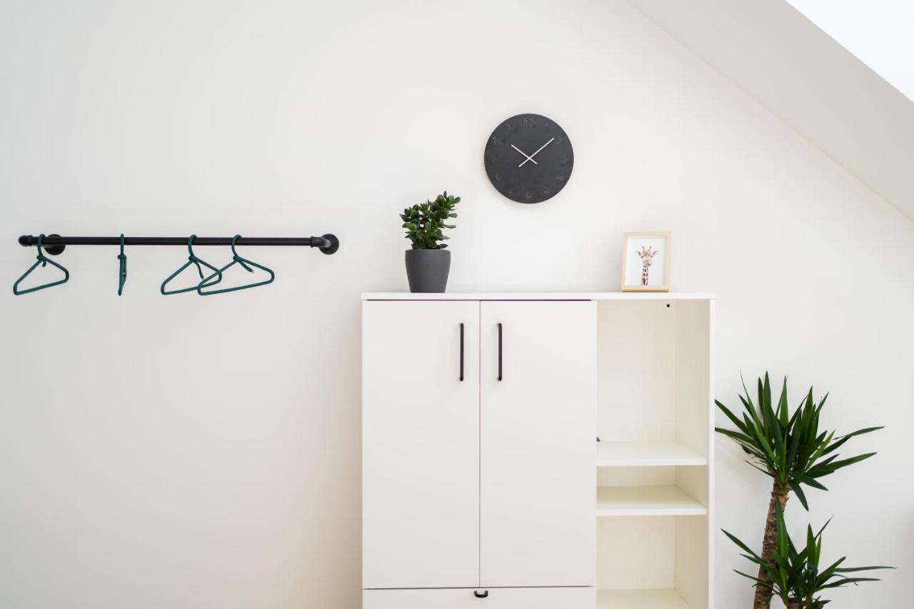 Myflat - Bright Apartment Near Central Station Вена Экстерьер фото