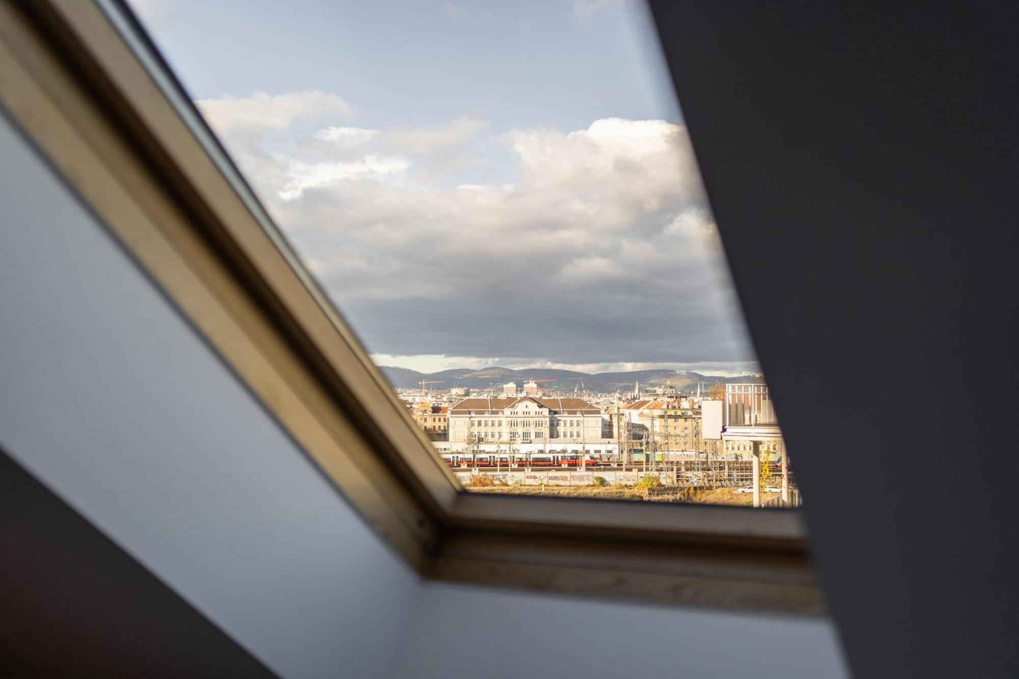 Myflat - Bright Apartment Near Central Station Вена Экстерьер фото