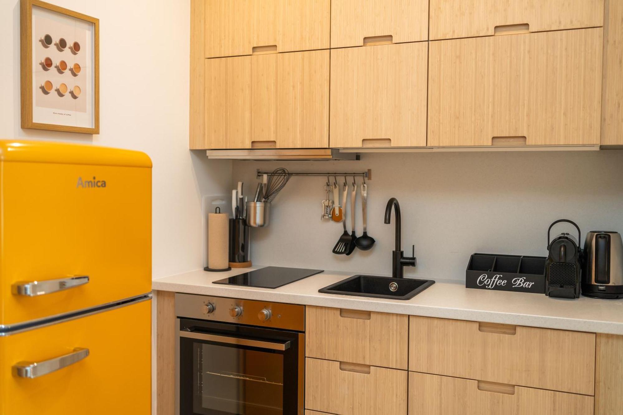 Myflat - Bright Apartment Near Central Station Вена Экстерьер фото