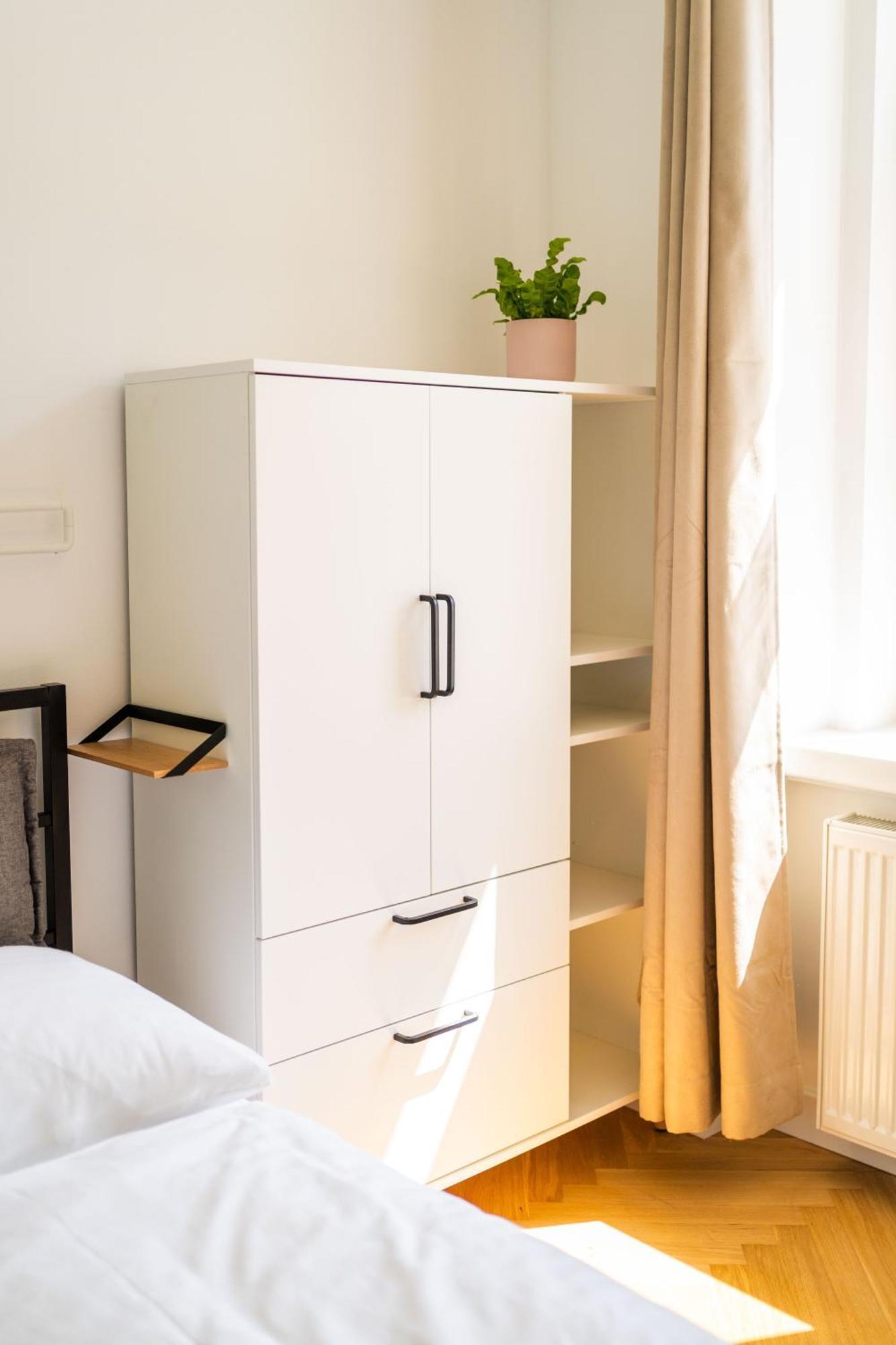 Myflat - Bright Apartment Near Central Station Вена Экстерьер фото