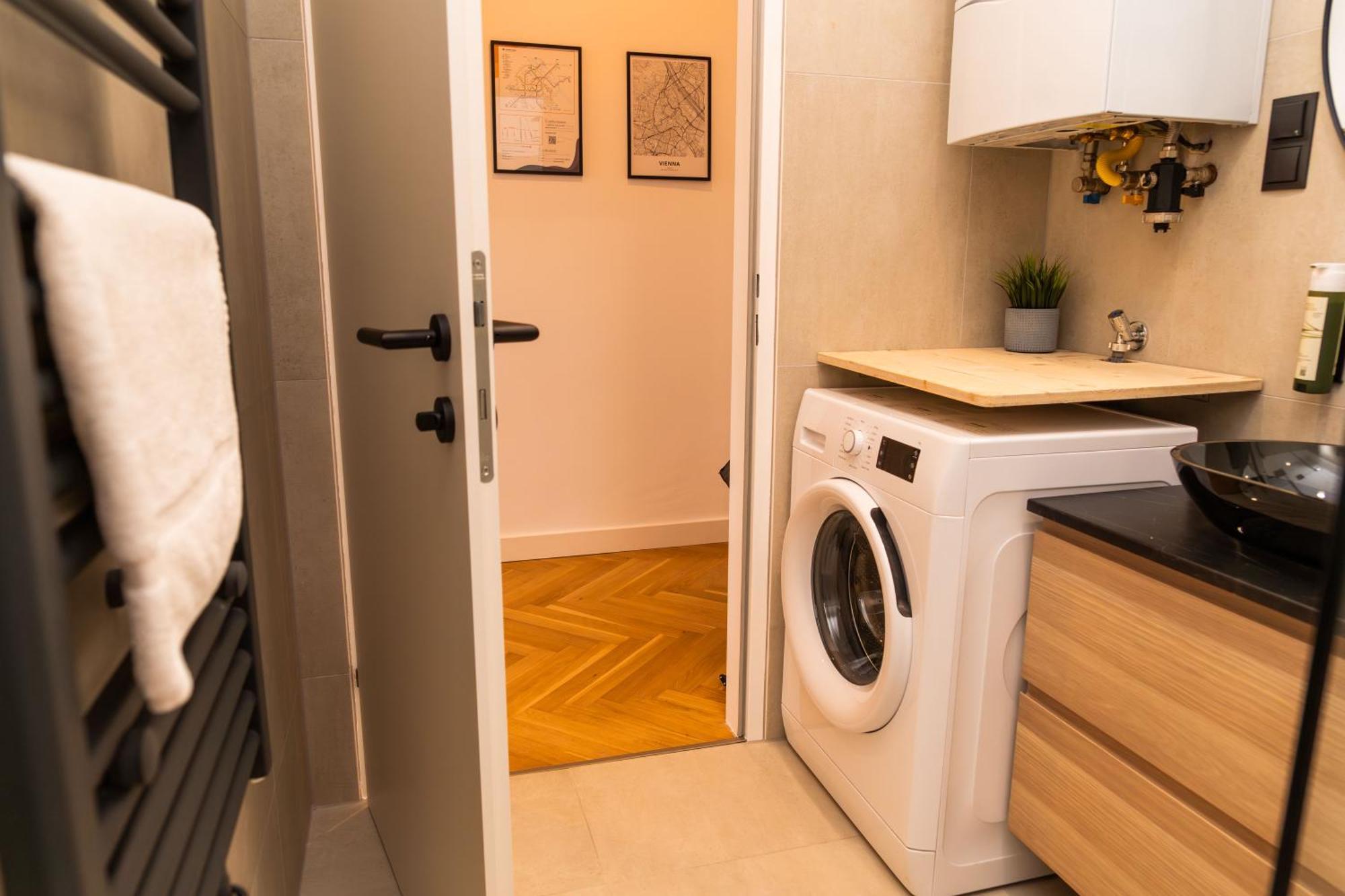 Myflat - Bright Apartment Near Central Station Вена Экстерьер фото
