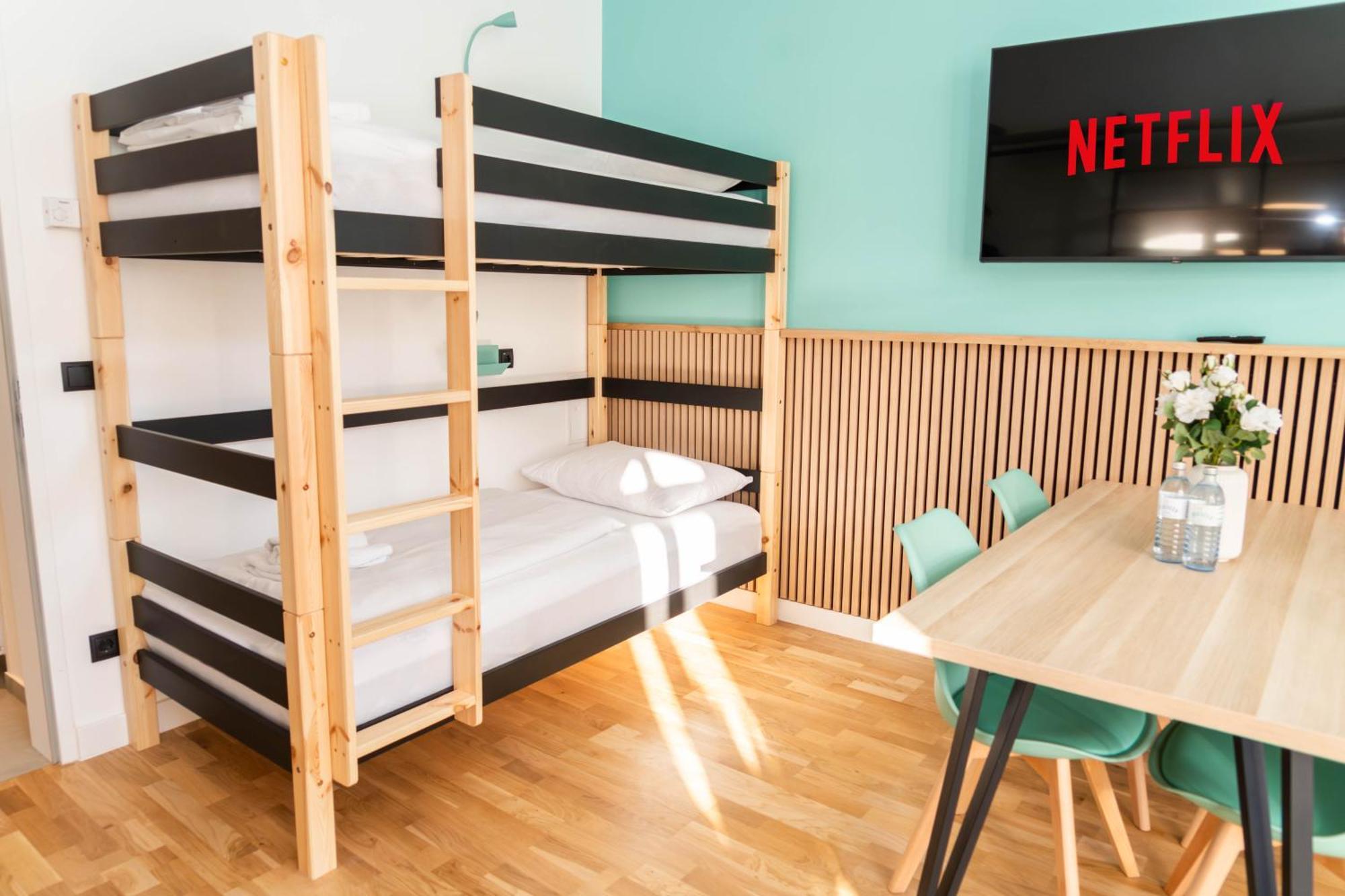 Myflat - Bright Apartment Near Central Station Вена Экстерьер фото