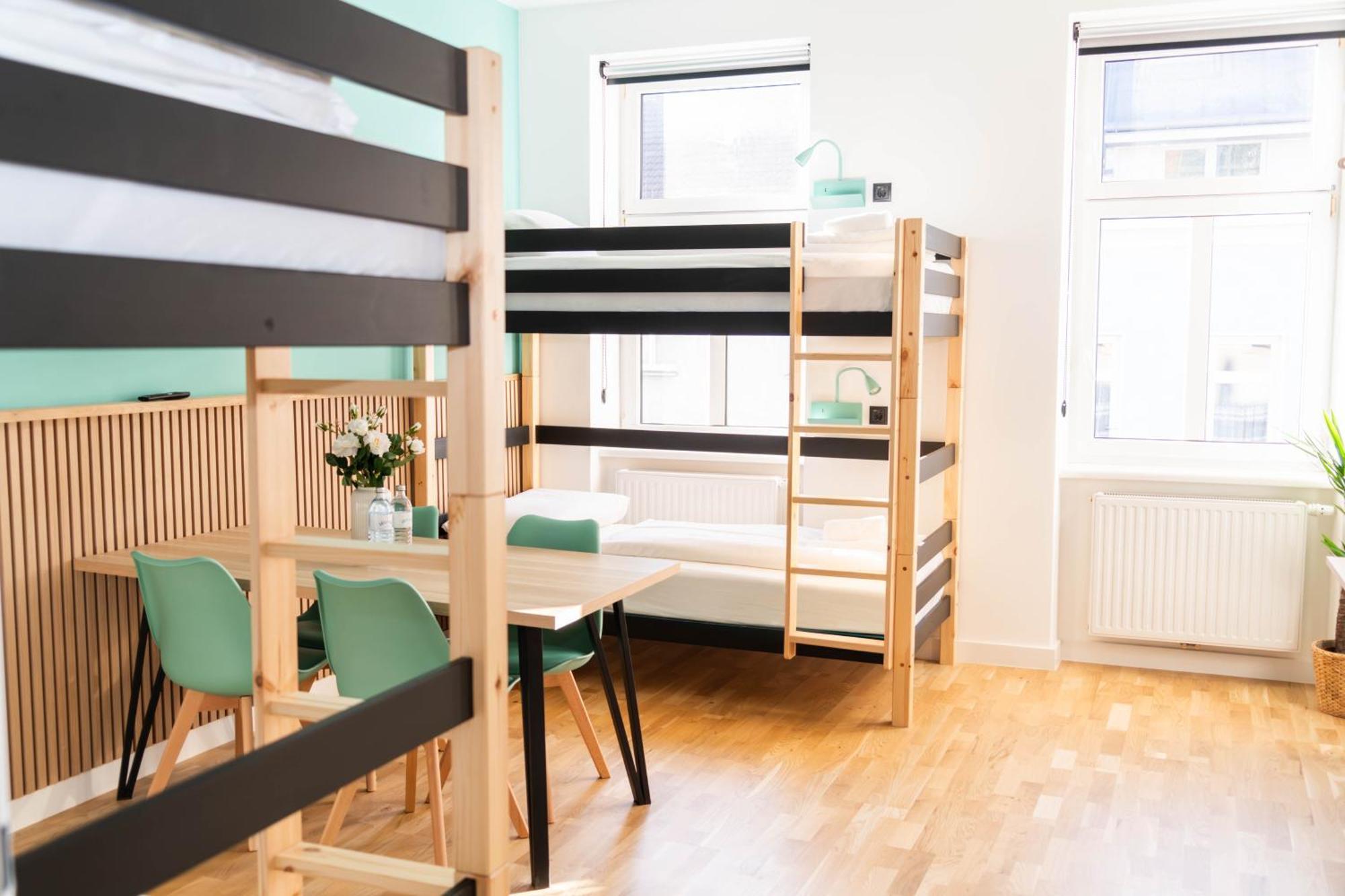 Myflat - Bright Apartment Near Central Station Вена Экстерьер фото