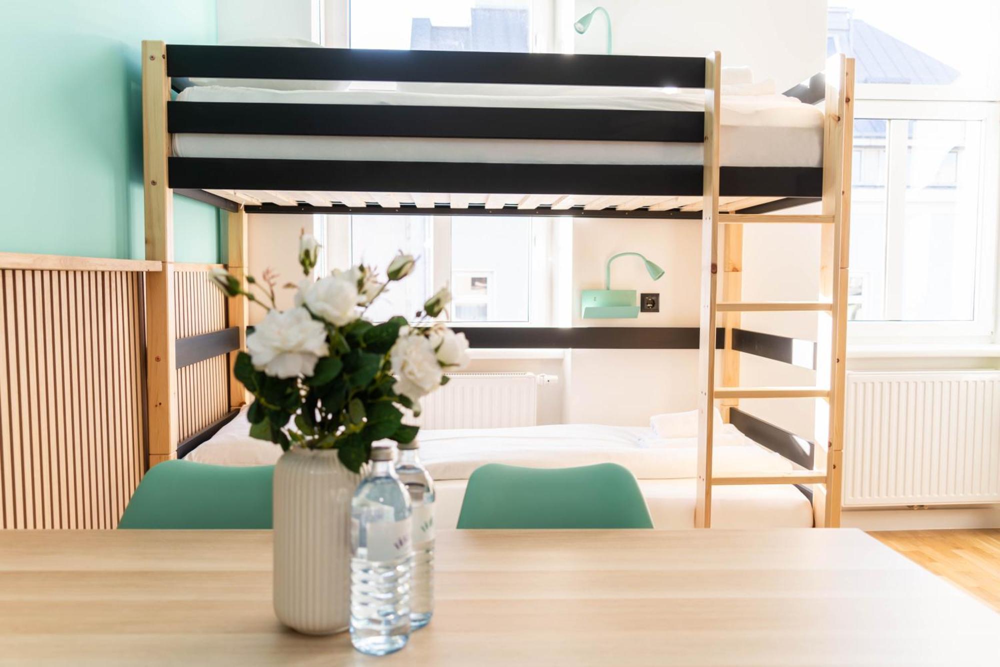 Myflat - Bright Apartment Near Central Station Вена Экстерьер фото